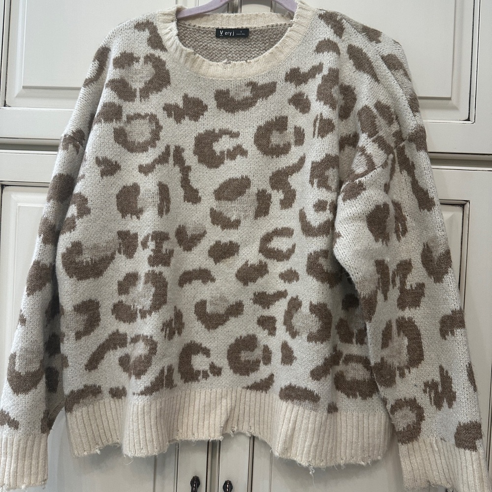 Very J Animal Print Sweater‎ - Cream and Brown